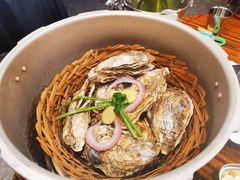 -蚝堡海鲜·威海菜·海肠捞饭·烧烤·亚洲吃蚝公司(幸福门店)