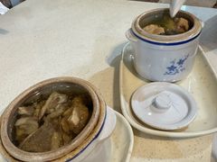 石橄榄龙骨汤-德记源发炖汤·肠粉