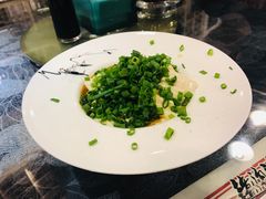 小葱拌豆腐-镜泊湖酒家(兴华街金鼎店)
