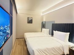 -城际上海虹桥机场酒店