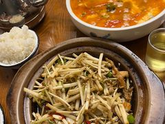 砂锅白芹-金陵后厨·南京菜(新街口秣陵路店)