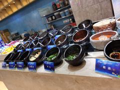 -锤头鲨毛肚海鲜烤肉自助餐厅(国购广场店)