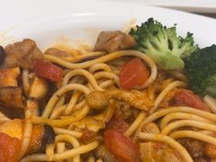 -佰搭果·广式茶餐厅(西华路店)