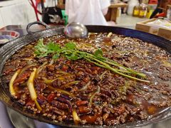 -鸿顺老铁锅美蛙鱼府(解放碑店)