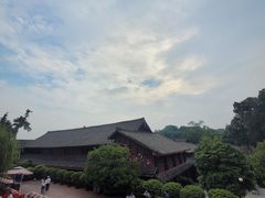 -峨眉山报国寺