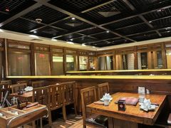 -萨拉伯尔(燕莎友谊商城店)