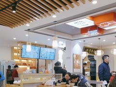 -佬钱湾仔(衣裳街店)