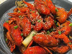 -肥肥虾庄·金牌油焖大虾(汉口城市广场店)