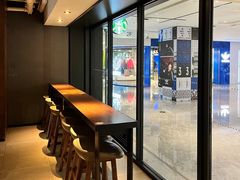-星巴克(杭州湖滨银泰E区店)