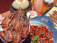 -路边羊烧烤酒场(宝带路店)