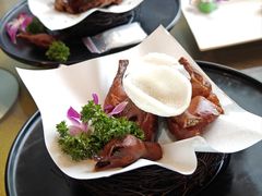 爆汁脆皮乳鸽-虾饺妹·酒家(海珠广场店)