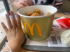 -麦当劳(松江南乐得来速店)