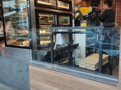 面包甜点陈列柜-麦当劳(田林好又多店)