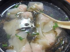 鲜肉小馄饨-舒蔡记生煎菜饭(云南中路店)