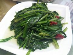 -天天向上素食餐厅(五台山店)