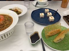 -品海楼·大连海胆锅贴馆(东港店)