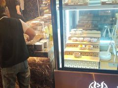 -黑金·寻焰自助百汇·烤肉·火锅(中街店)