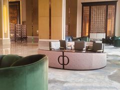 -李沧绿城喜来登酒店大堂吧