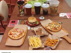 -必胜客(江门万达店)