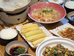 -叁煨蹄花·下饭盐帮菜(人民广场店)
