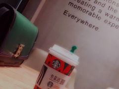 -星巴克(金谊广场店)