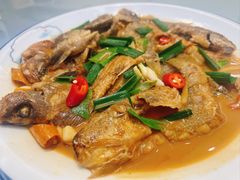 -谊荣海鲜大牌档(石湖店)