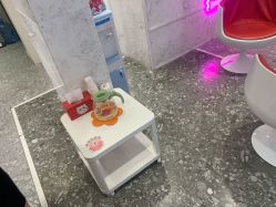 -咪咪专业脱毛连锁机构