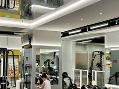 -超鹿运动(达信大厦店)