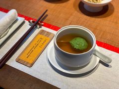 燕鱼莲蓉汤-鲤院·新中式美学·庭院餐厅(夫子庙店)