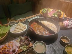 -大龙燚·旷野鲜火锅(广州首店)