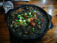 酸菜红烧肉-玥洋老砂锅(广场街店)