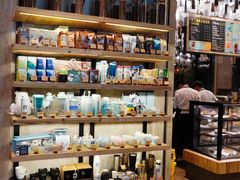 -星巴克臻选(湖滨道店)