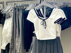 -URBAN REVIVO(七宝领展广场店)