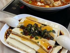 -彭记铁锅肥肠(东四总店)