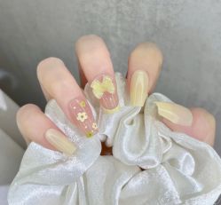 -兔猫ToMoreNails美甲美睫