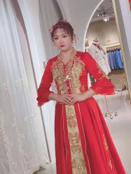 -艾米丽婚纱礼服