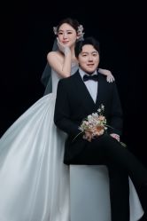 -卡兹摄影STUDIO婚纱摄影(文化路万达店)