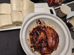 -艳阳天民俗村(公园路店)