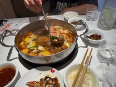 -七欣天香辣蟹火锅(闵行浦江欢乐颂店)
