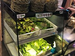 -江南猪肉商会无限续吃(弘大店)