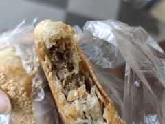 鲜肉烧饼-朱记小郑酥烧饼(建康路店)