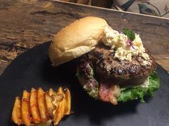 -HIGH FIVE哈福手工汉堡(桂林路店)