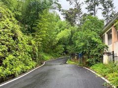 -南昆山川龙瀑布