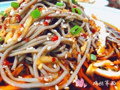 鸡丝荞面-58度品质川菜馆(经一路店)
