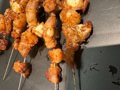 -嗨辣小聚·盘锦河蟹·海鲜烧烤龙虾(盘锦十年好店)