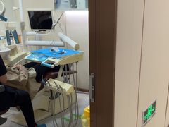 -登特口腔医院(鼓楼东街口店)