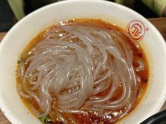 -万记麻辣烫国展总店