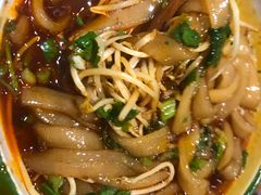 -拈签一笑黄牛肉辣卤串串