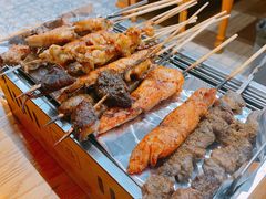 -云晓光头烧烤吧(德平路店)