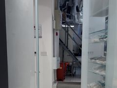 -福奈特洗衣洗鞋(宝华广场店)